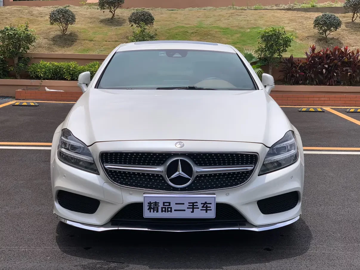Mercedes-Benz CLS