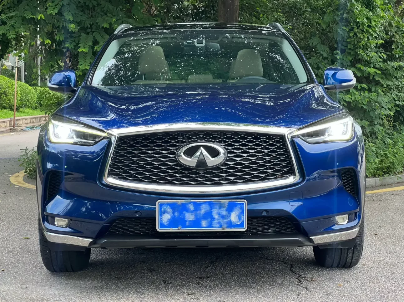 Infiniti QX50  из Китая
