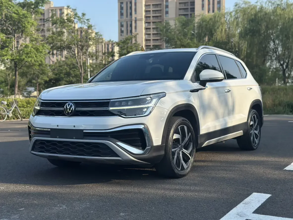 Volkswagen Tharu
