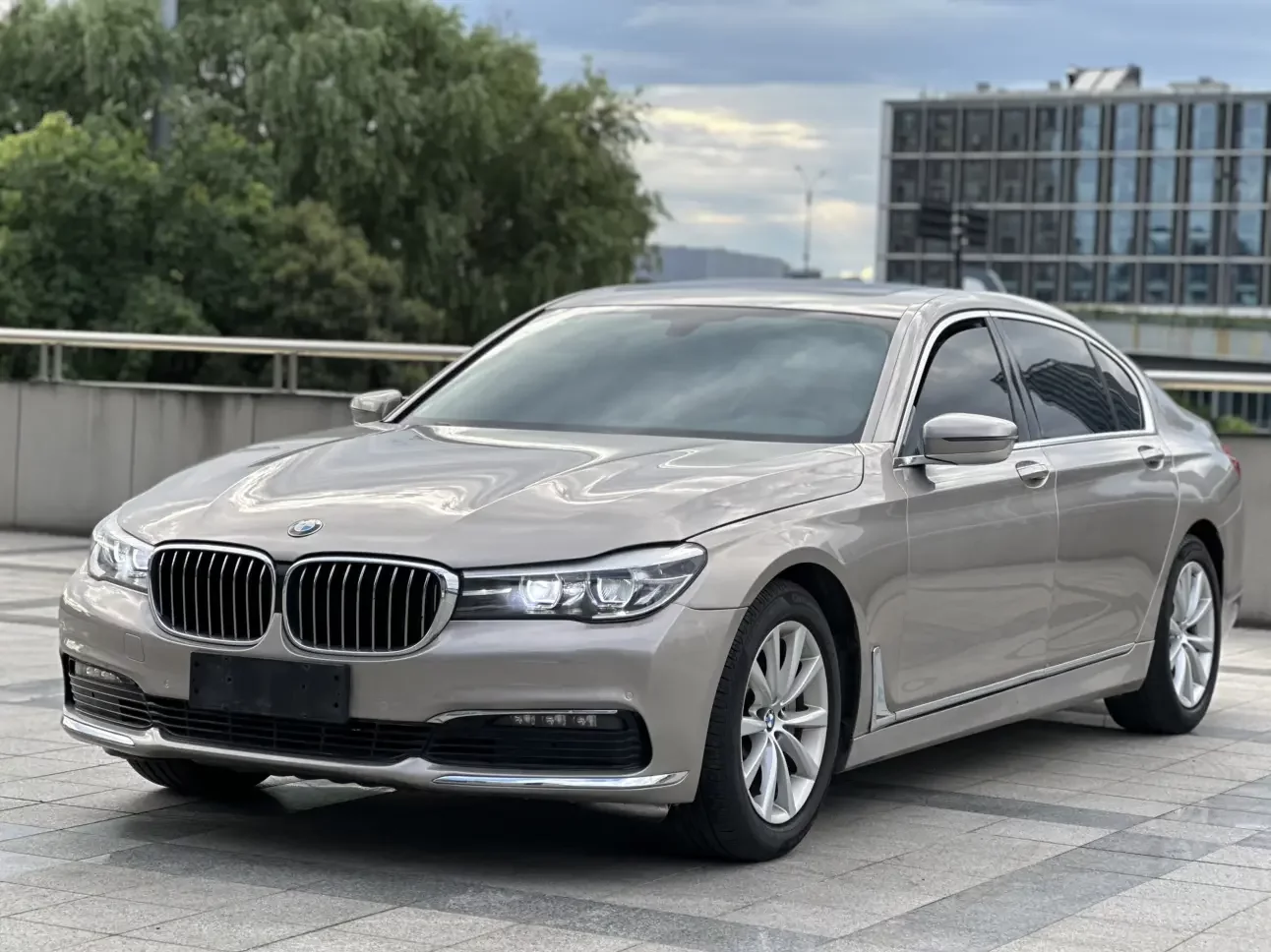BMW 7 Series