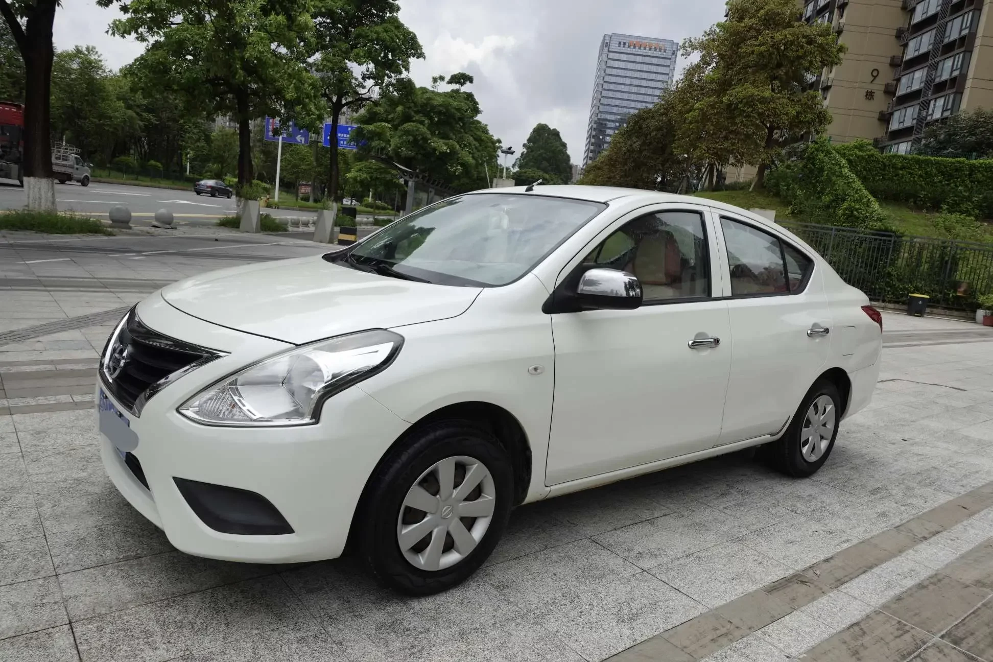 Nissan Sunlight