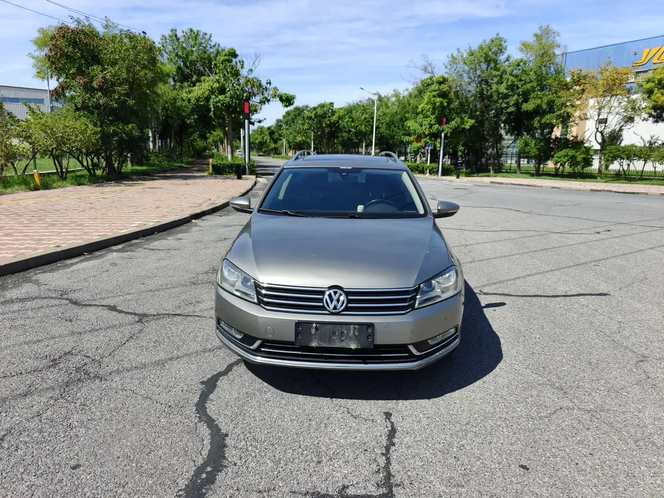 Volkswagen Magotan