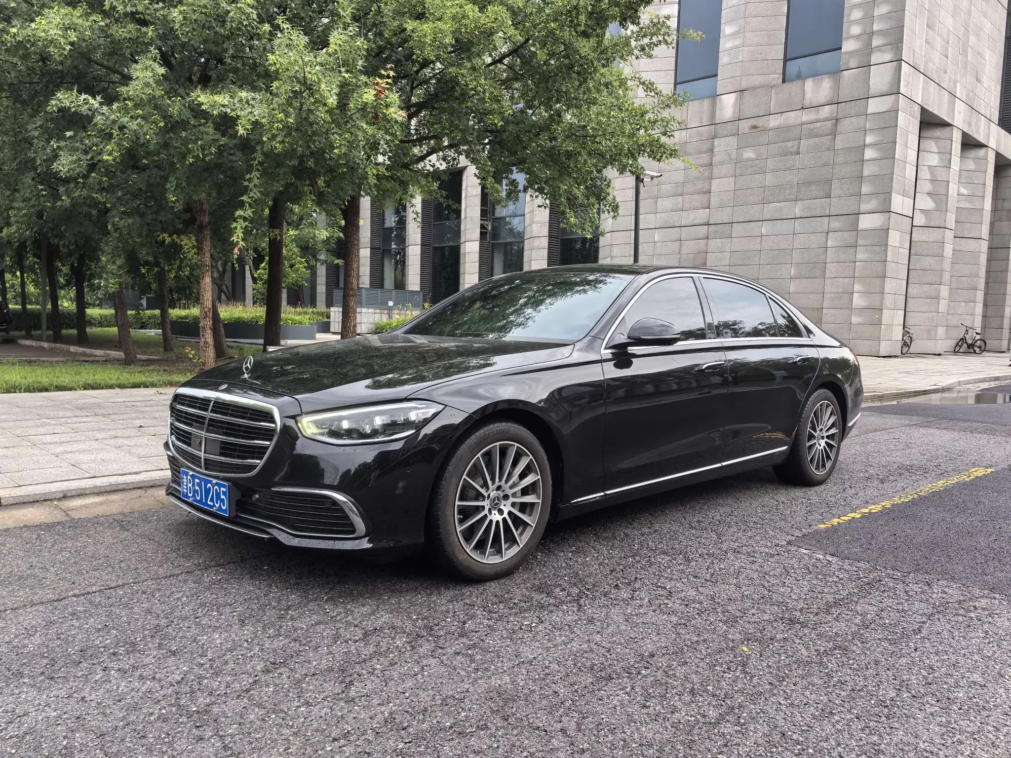 Mercedes-Benz S Class