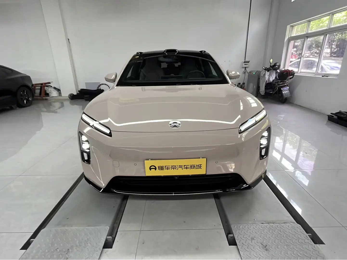 NIO ET5T