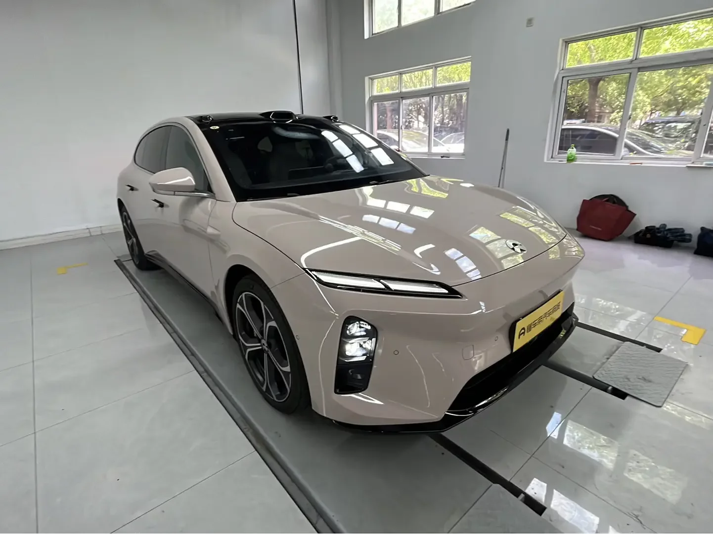 NIO ET5T