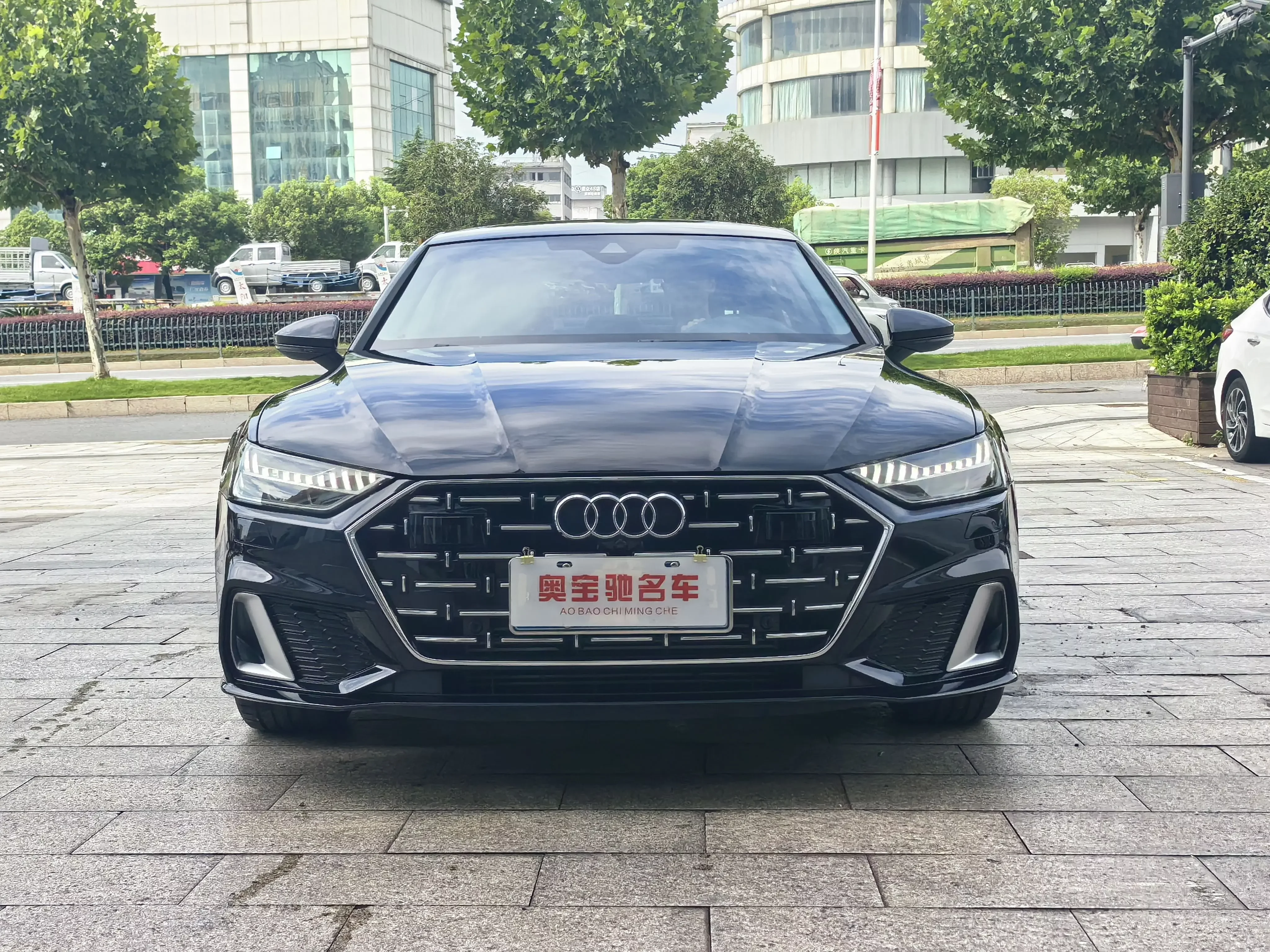 Audi A7L