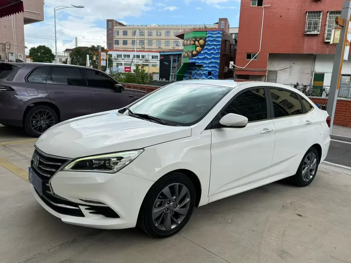 Changan Eado DT  из Китая