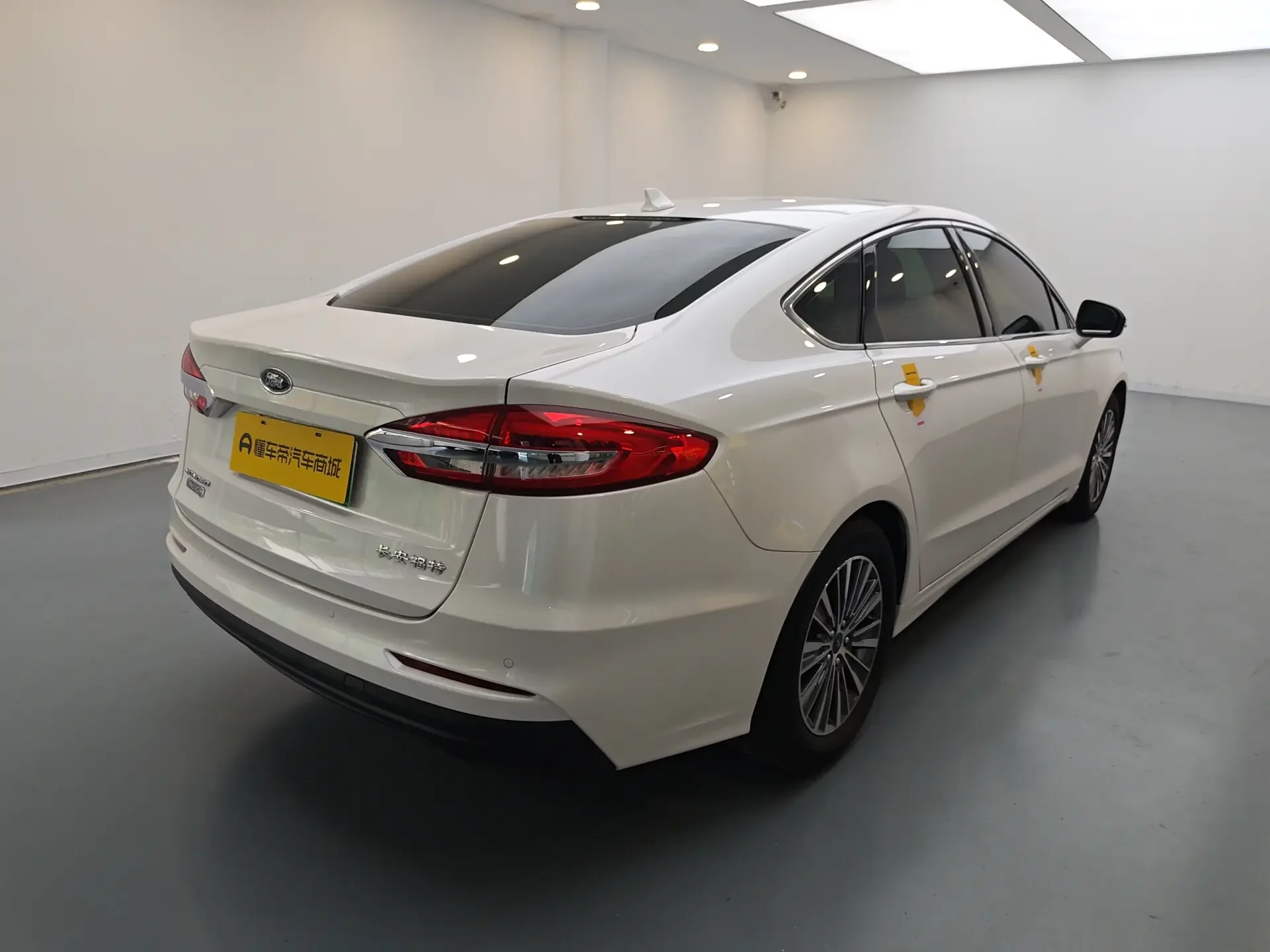 Ford Mondeo PHEV