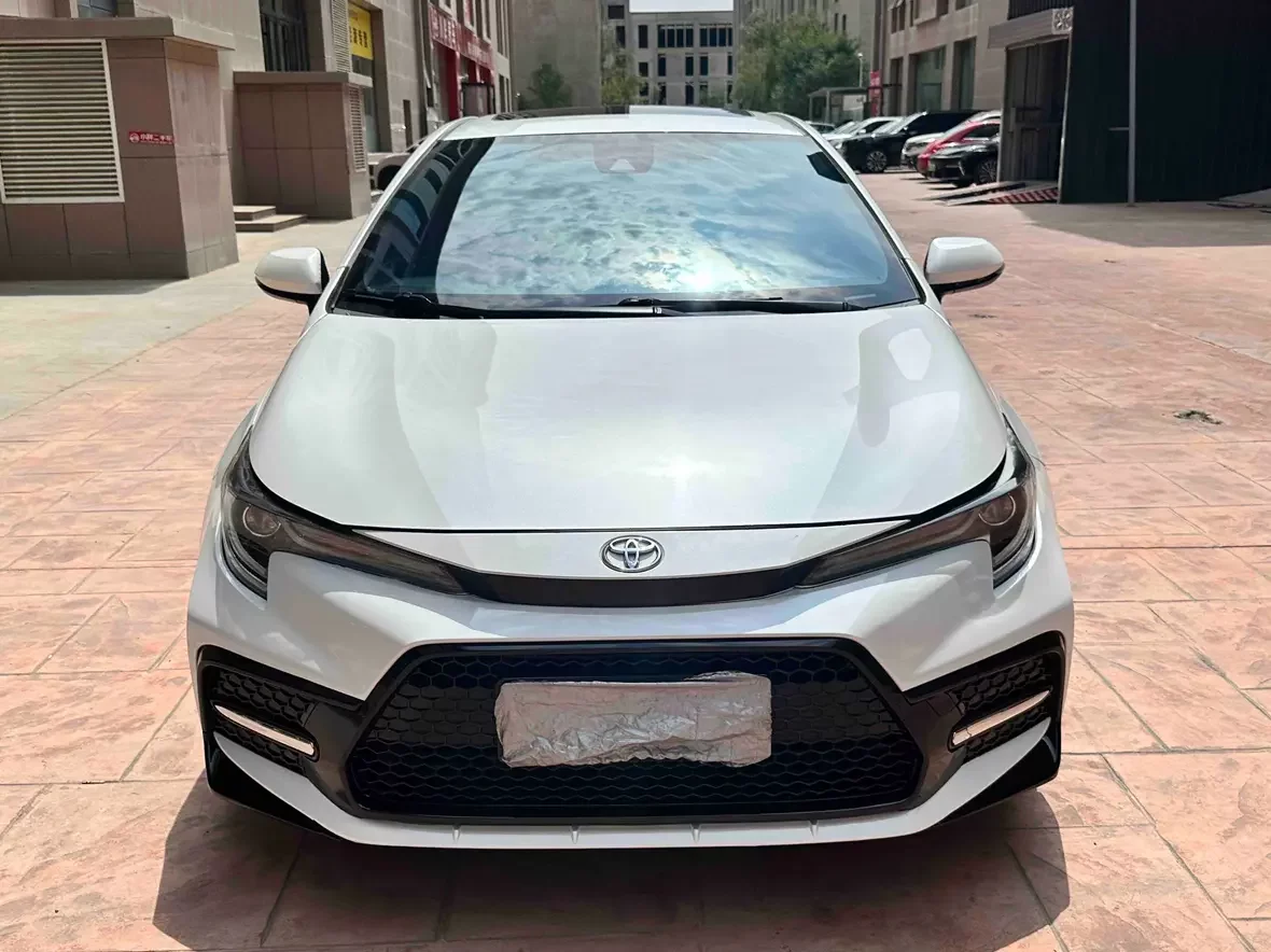 Toyota Levin (Lei Ling)  из Китая