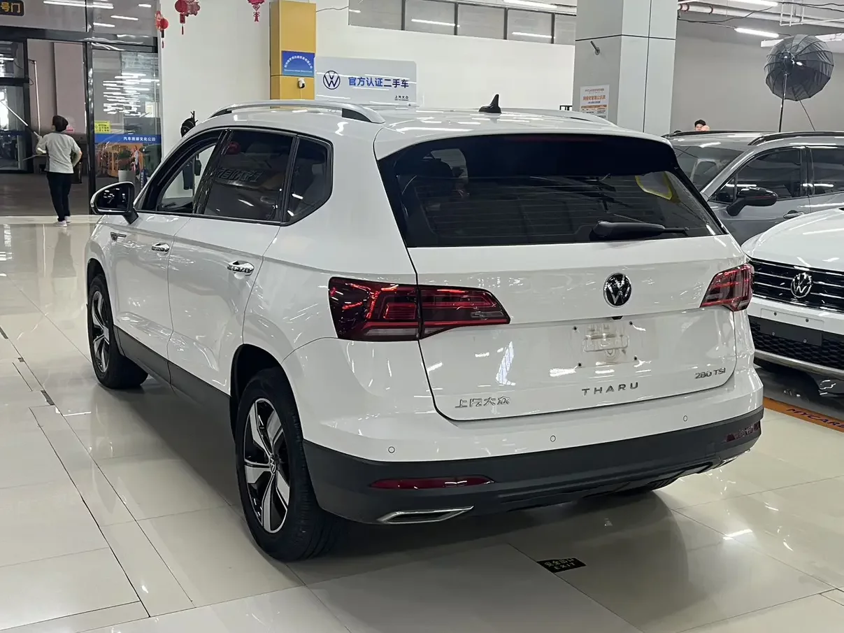 Volkswagen Tharu