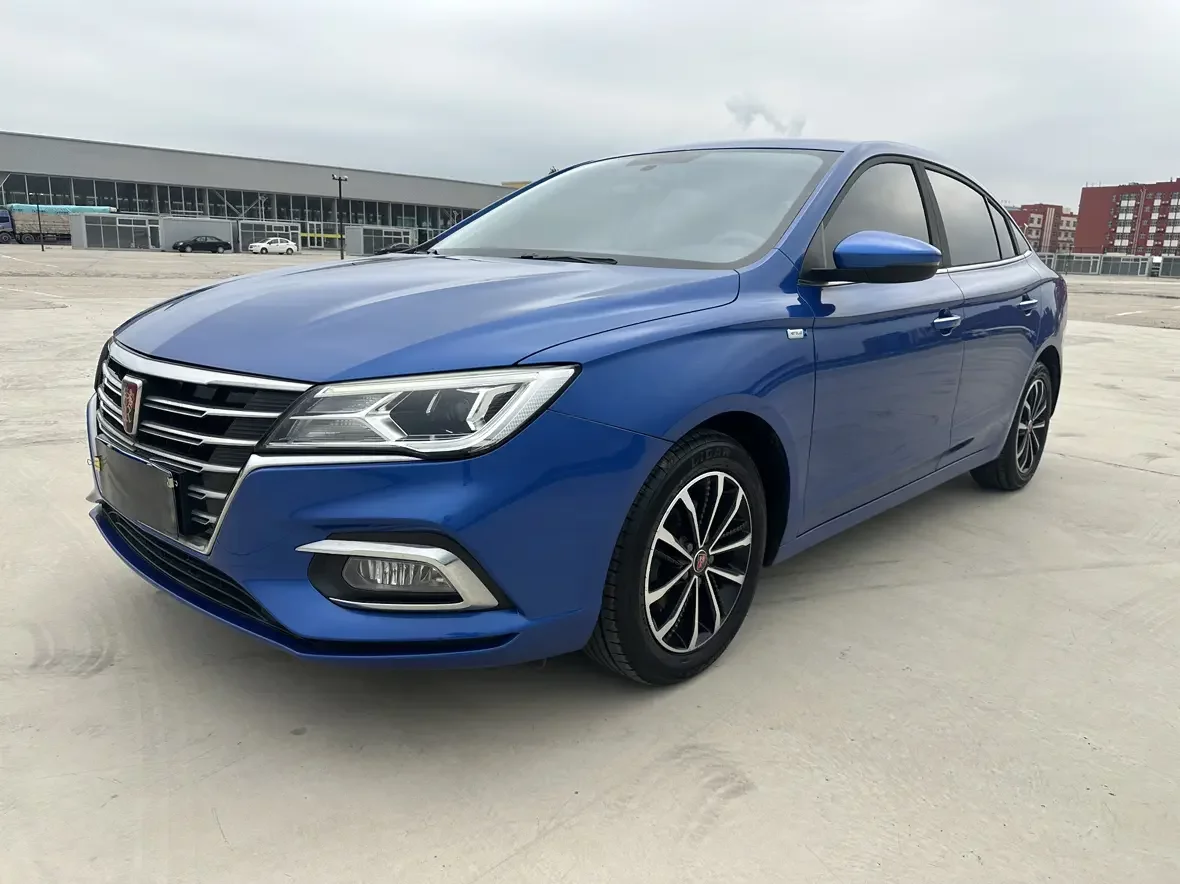 Roewe i5
