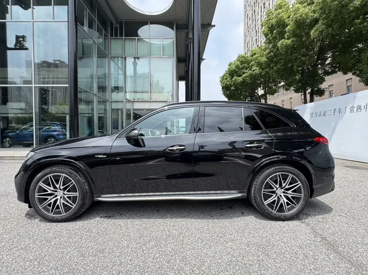 Mercedes-Benz GLC AMG