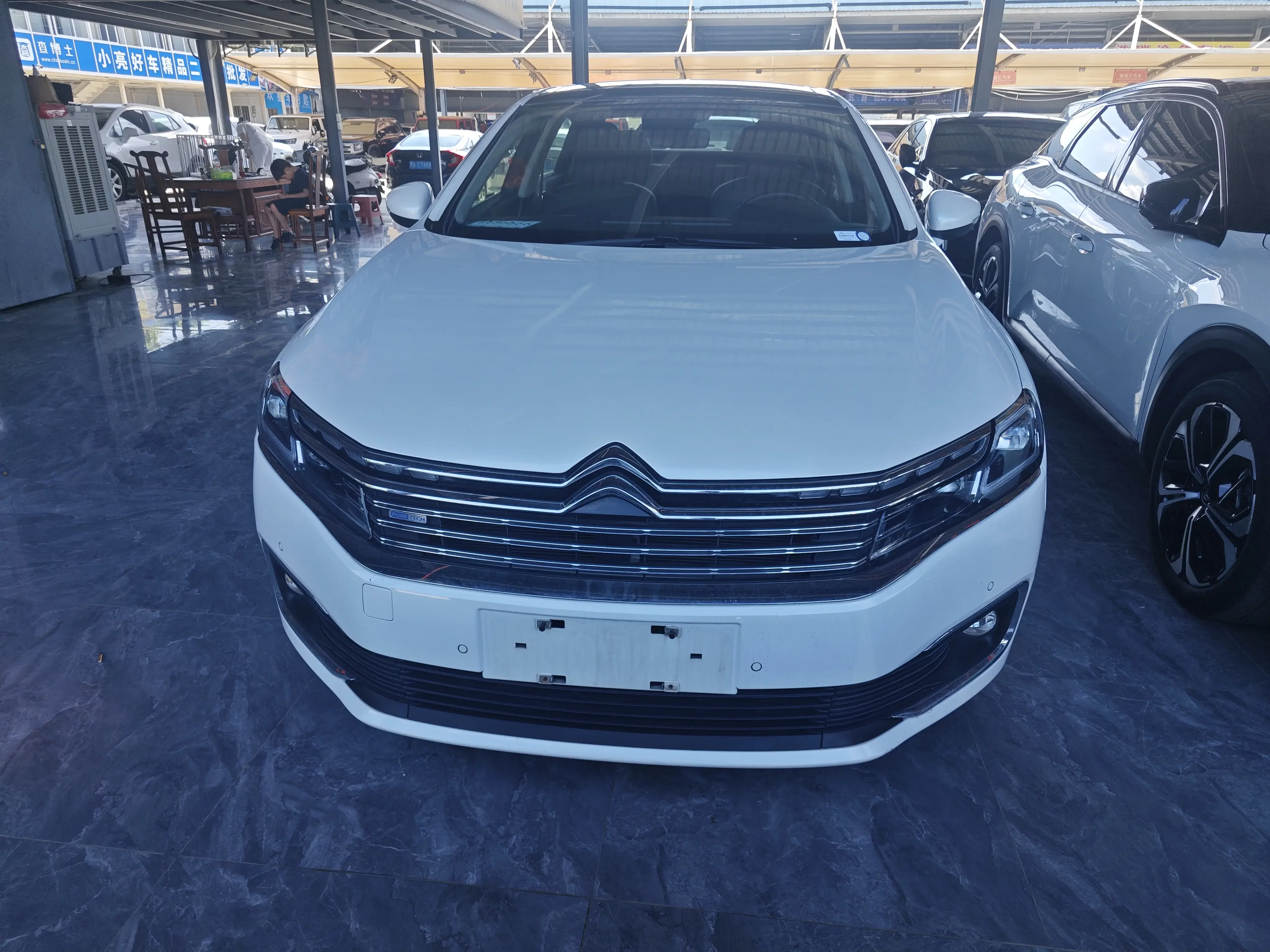Citroën Citroen C6  из Китая