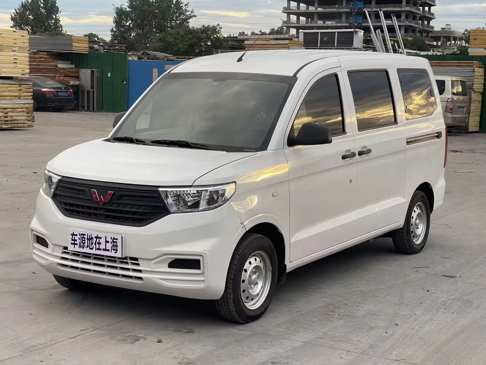 Wuling Hongguang V