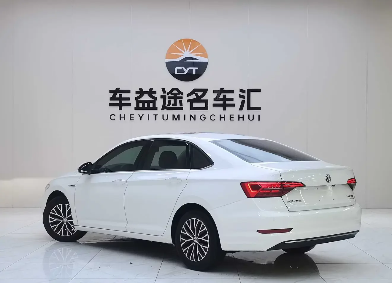 Volkswagen Sagitar