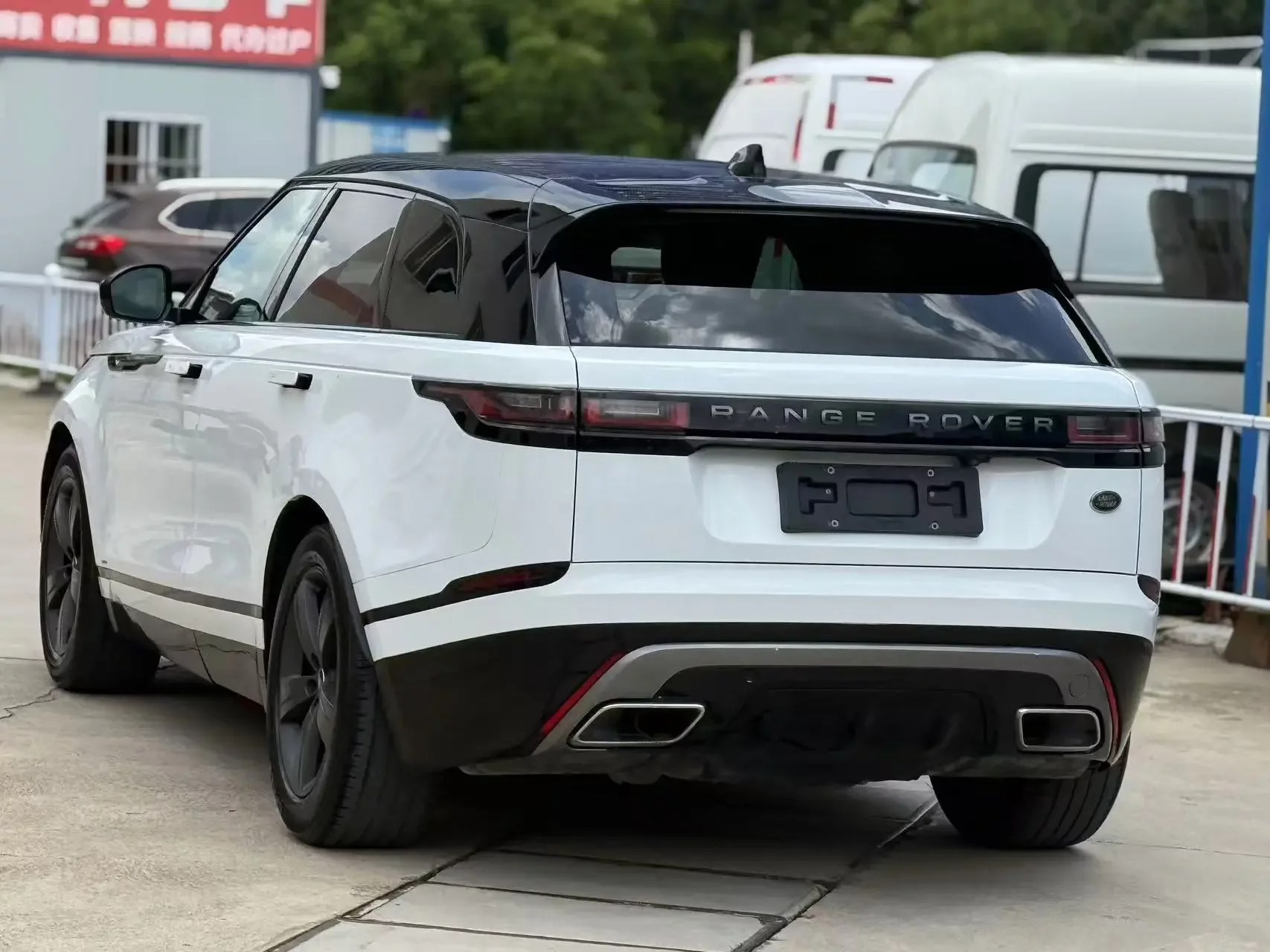 Land Rover Range Rover Velar