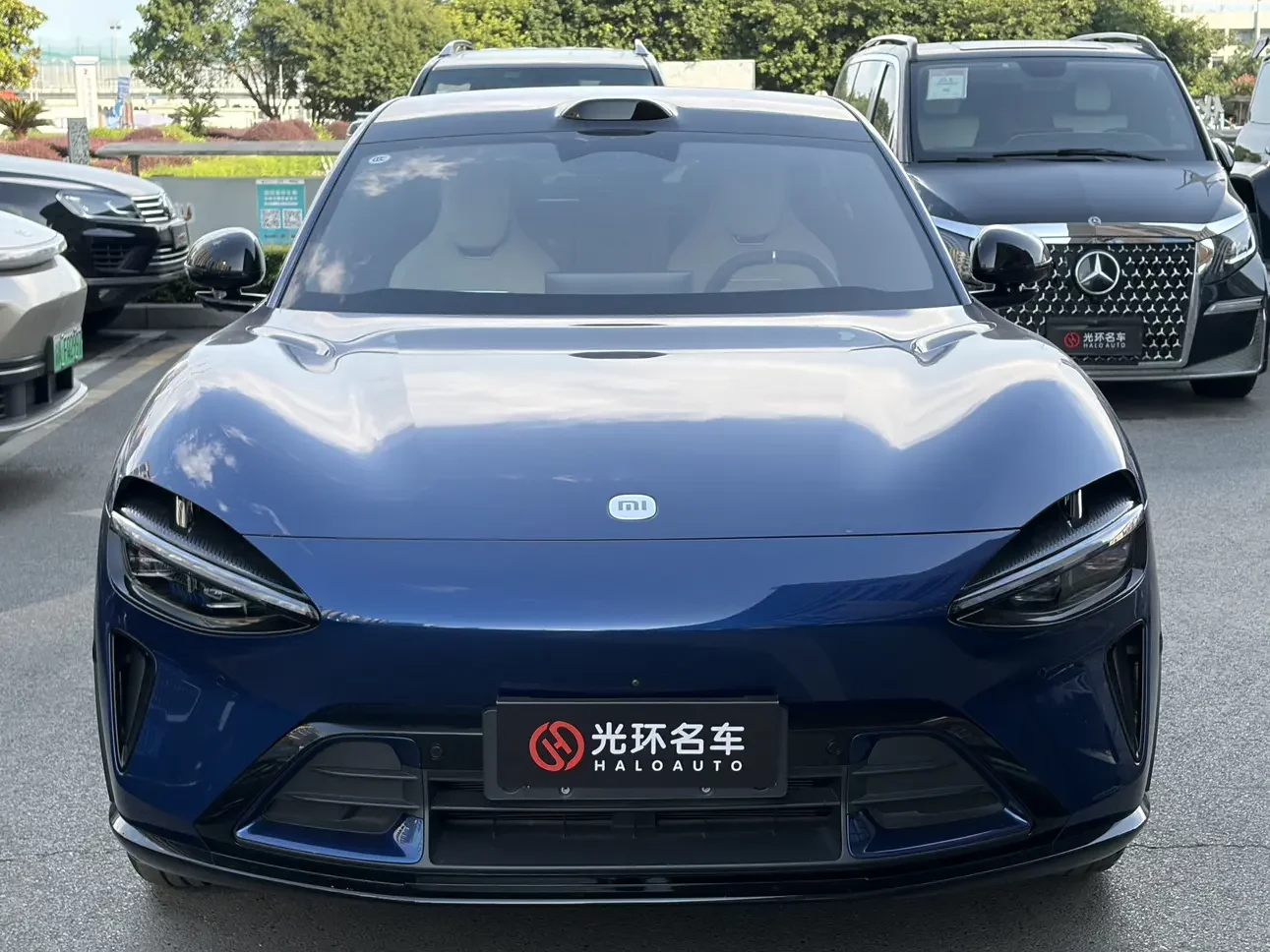 Xiaomi car Xiaomi YU7  из Китая
