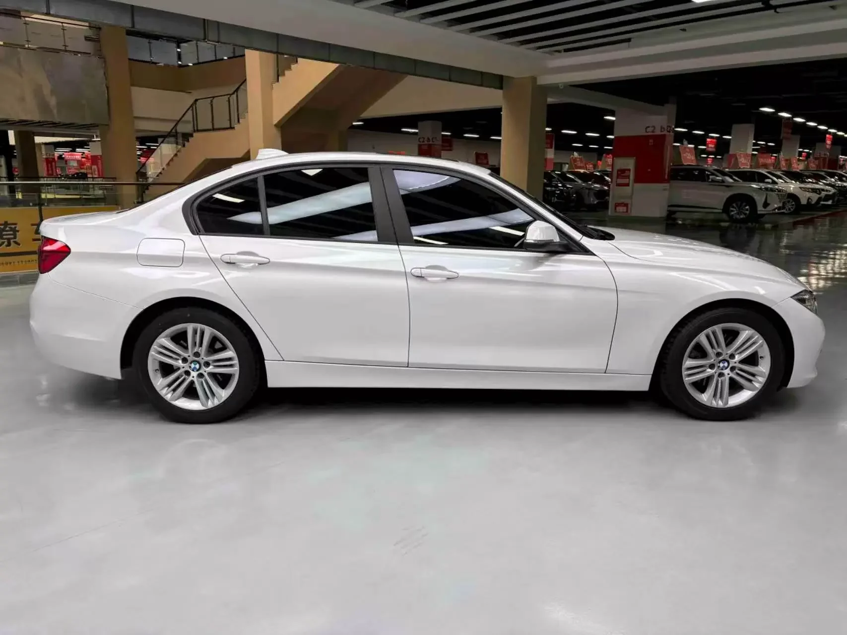 BMW 3 Series  из Китая
