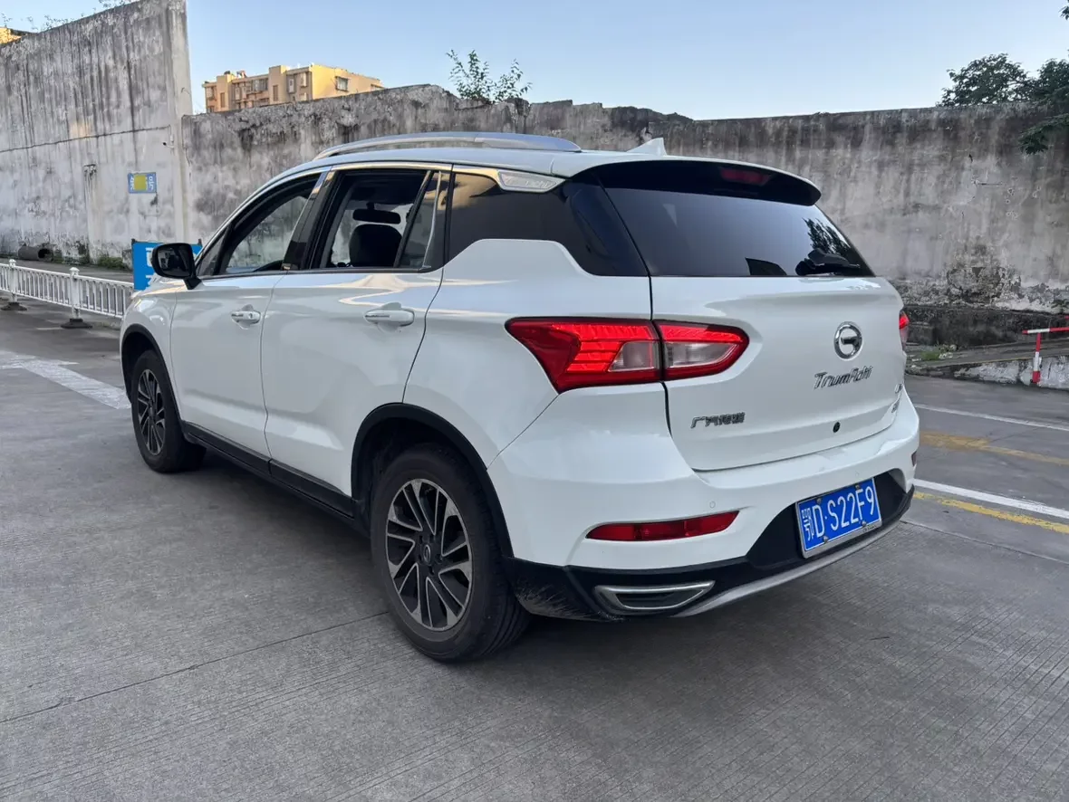 GAC Trumpchi GS4