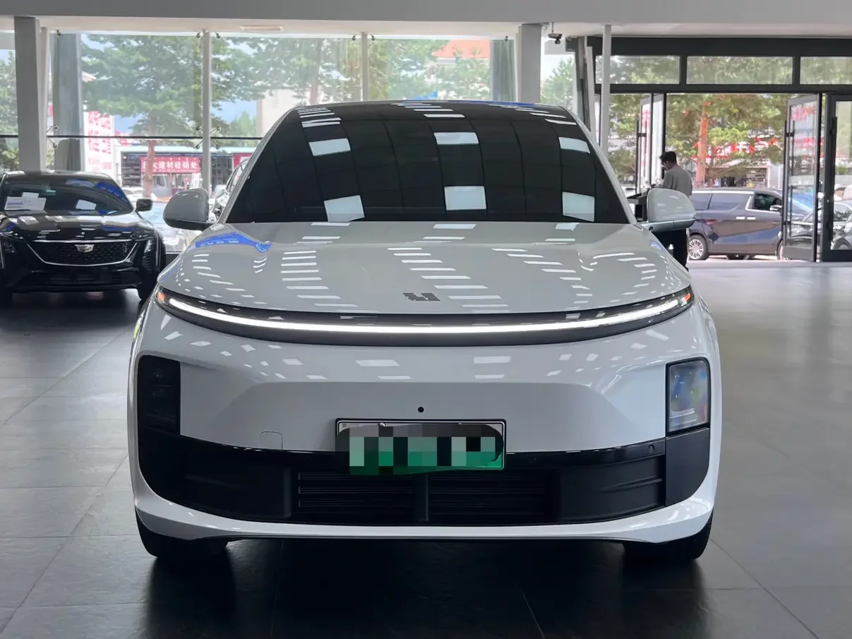 Lixiang L6