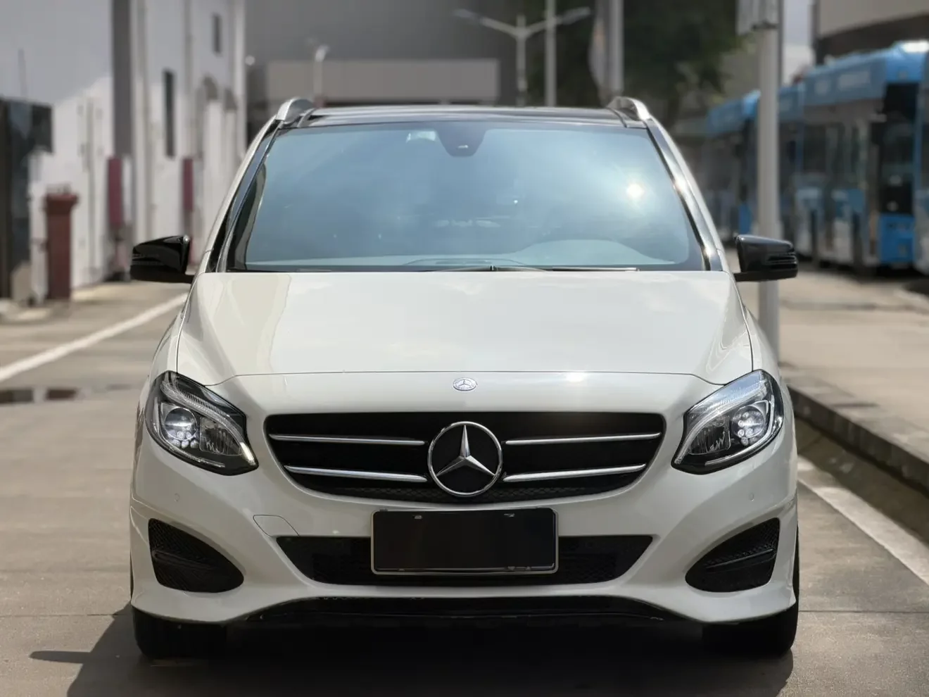 Mercedes-Benz B Class  из Китая