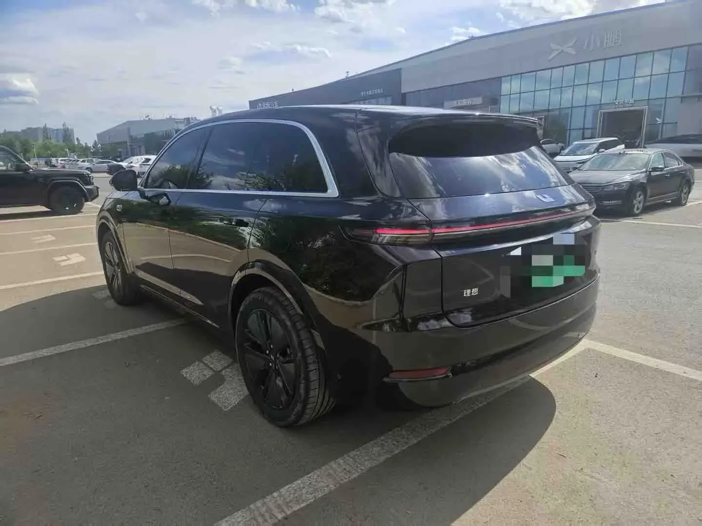 Lixiang L7