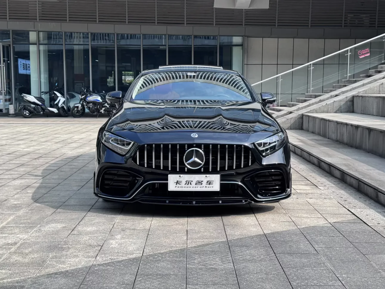 Mercedes-Benz CLS
