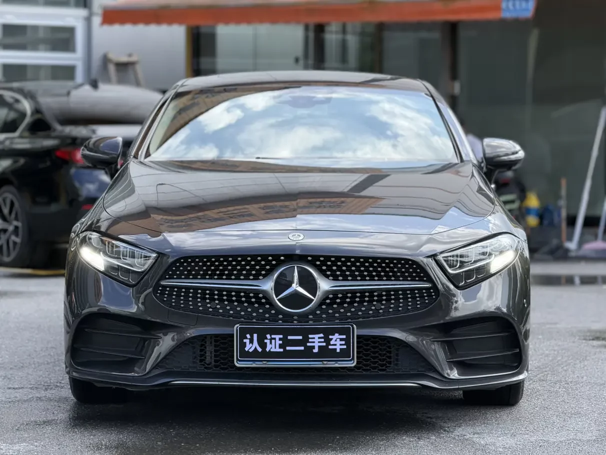 Mercedes-Benz CLS