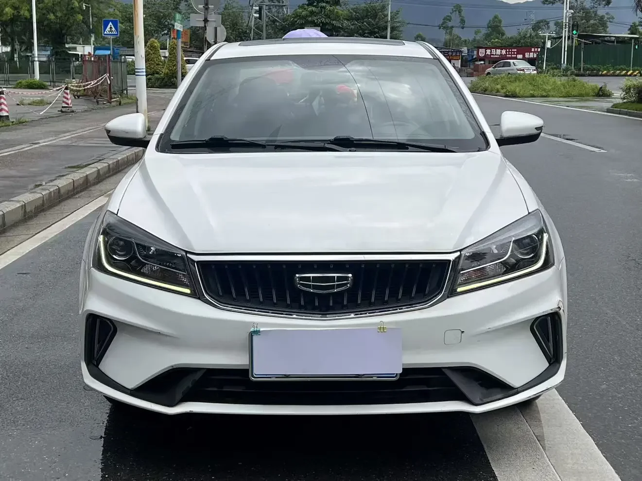 Geely emgrand