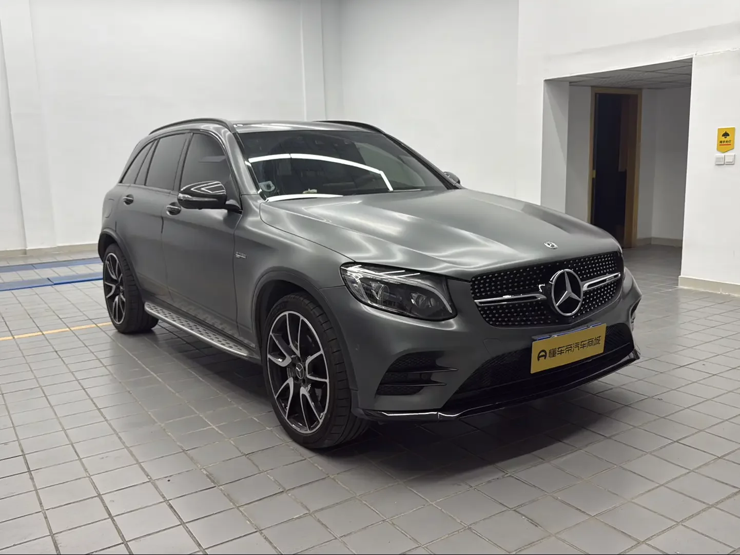 Mercedes-Benz GLC AMG