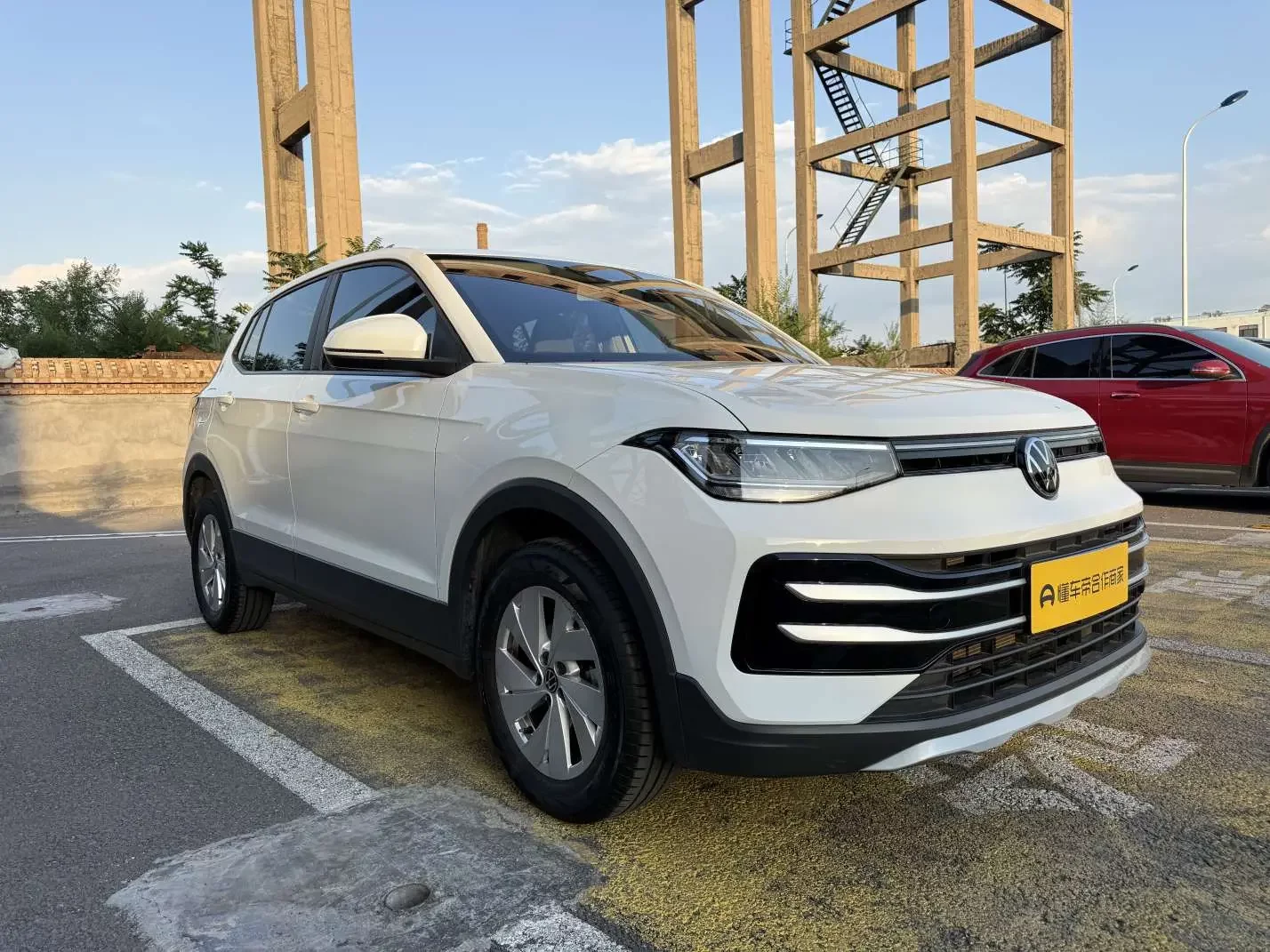 Volkswagen Tharu