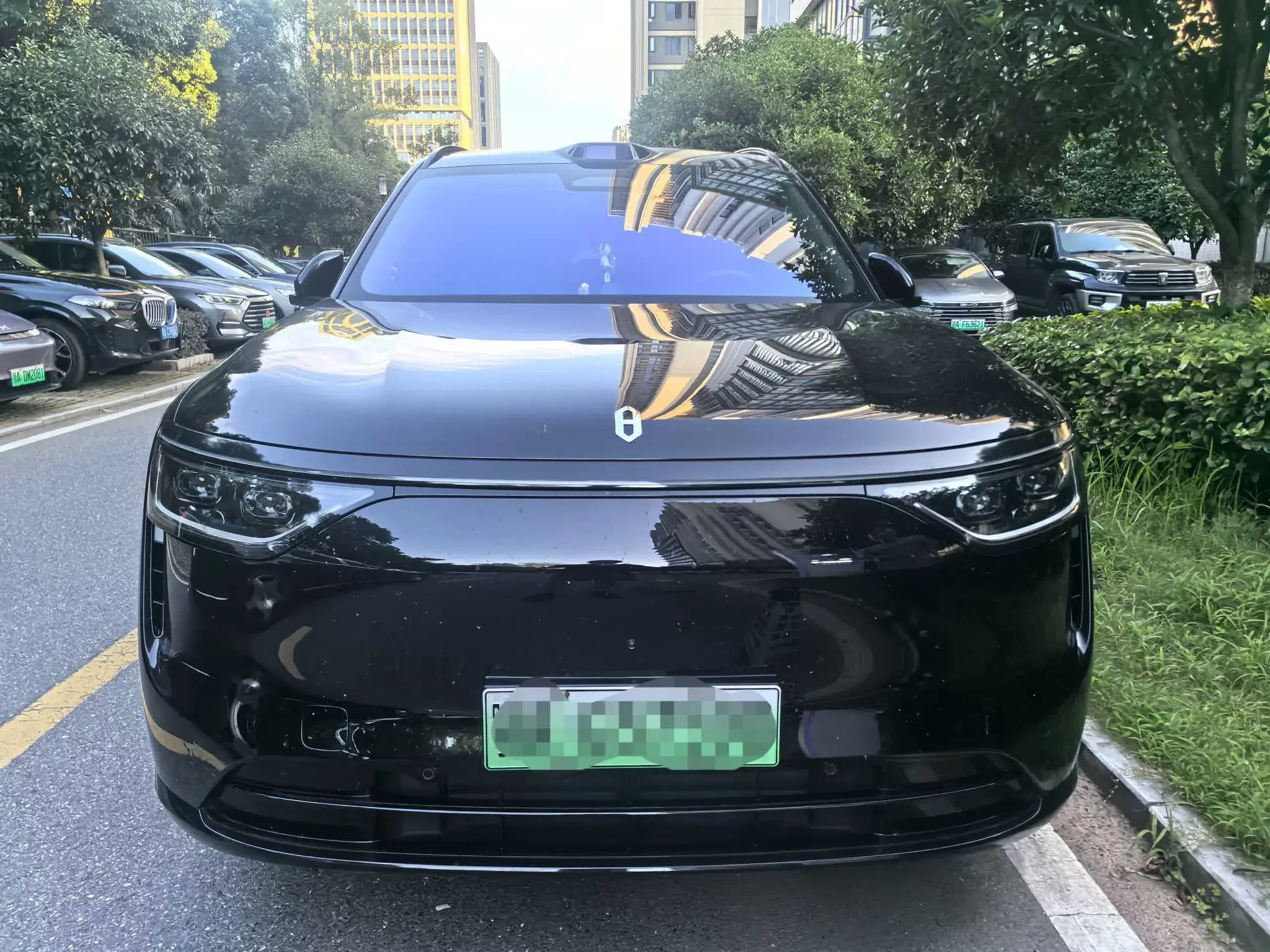 AITO QJM8