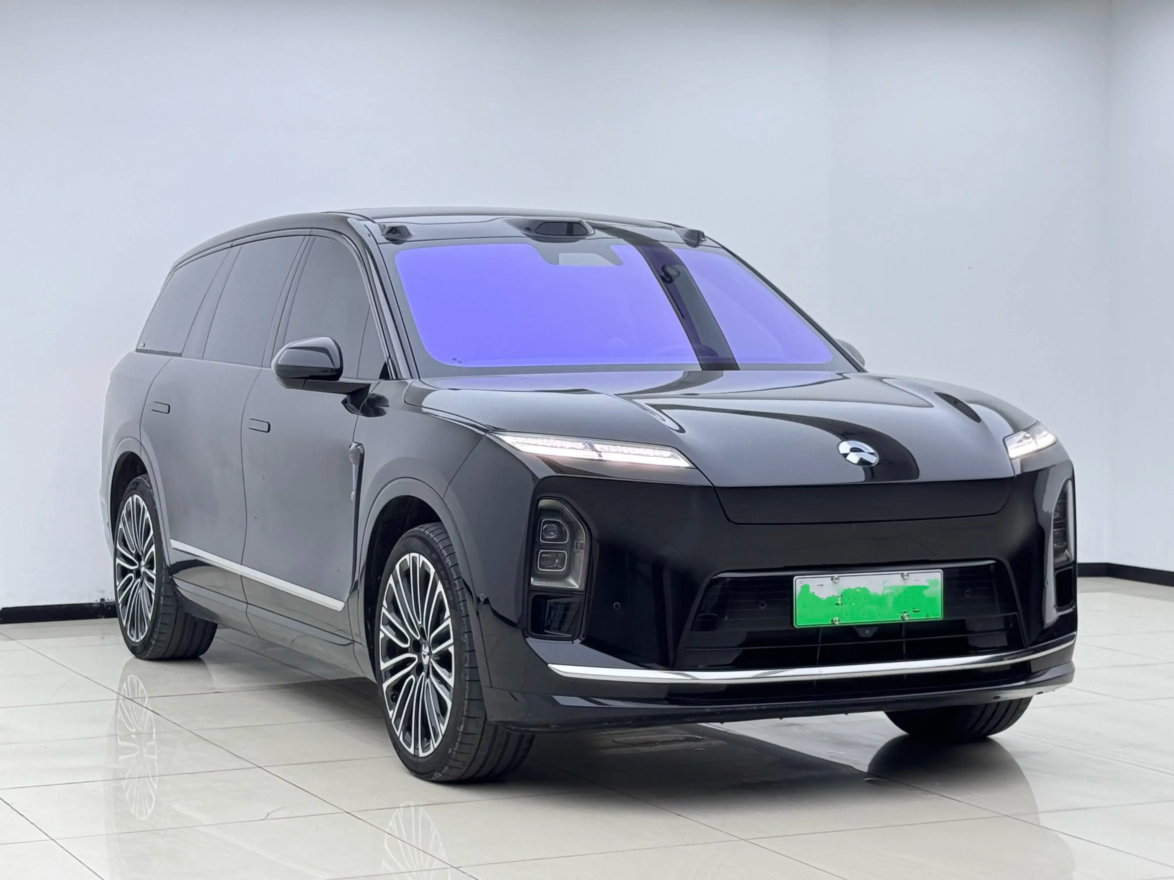 NIO ES8  из Китая