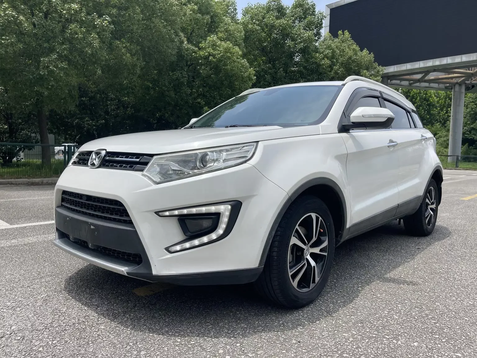 Yu Sheng Yusheng S330
