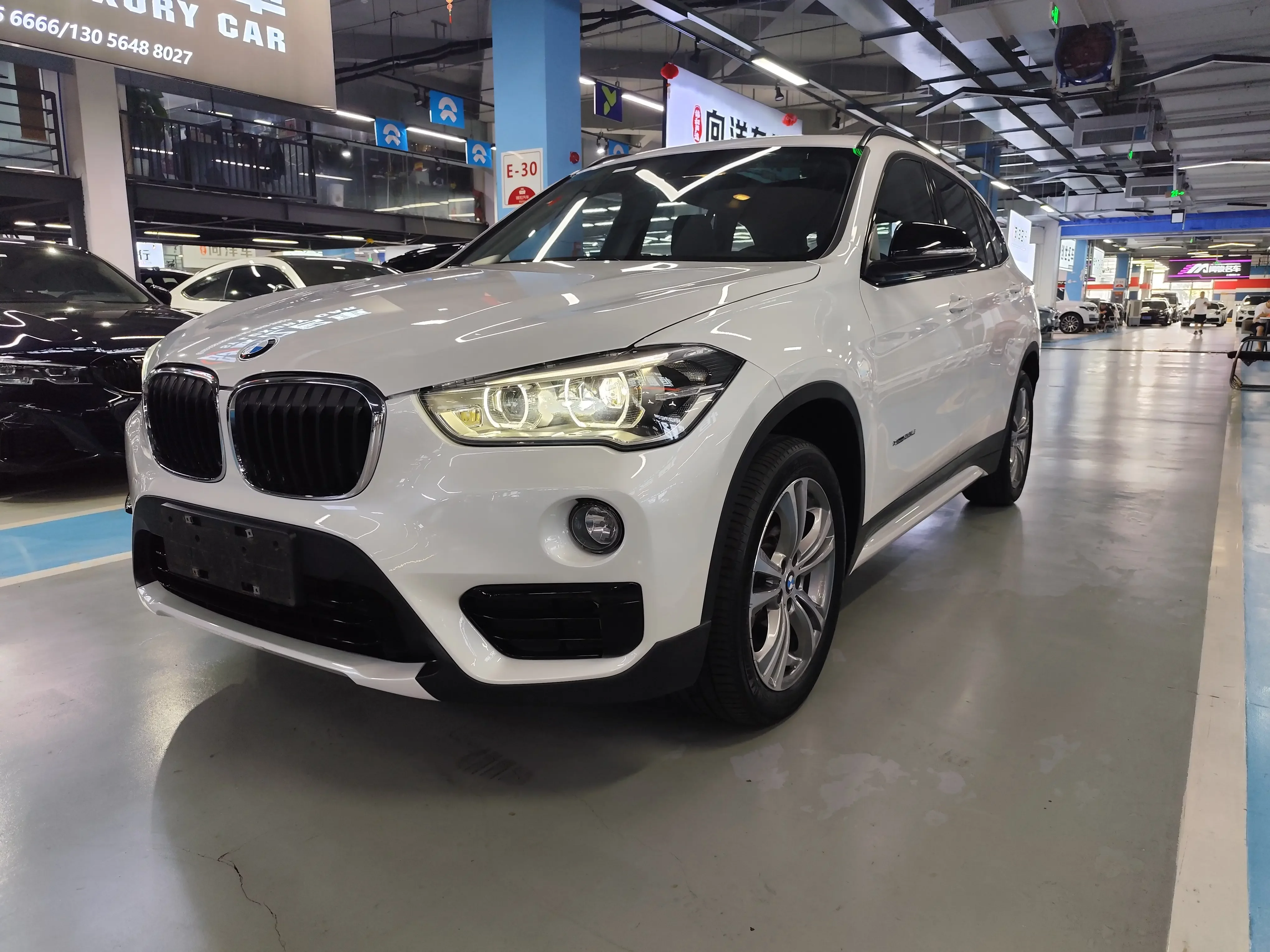 BMW X1  из Китая