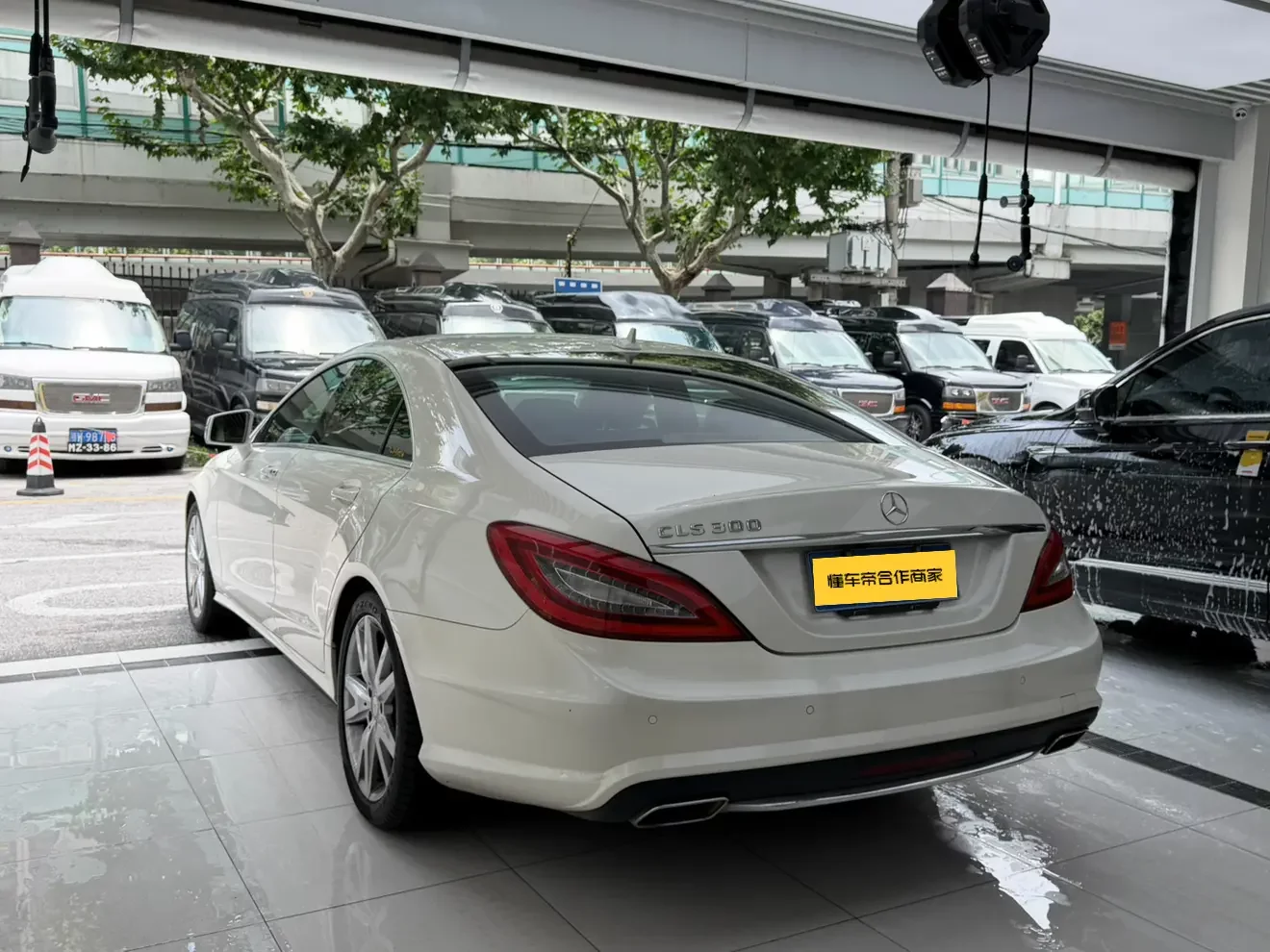 Mercedes-Benz CLS
