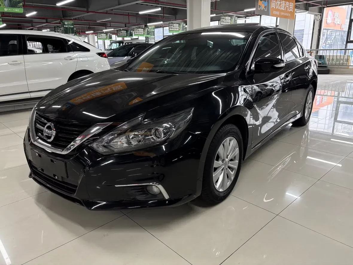 Nissan Altima (Teana)  из Китая