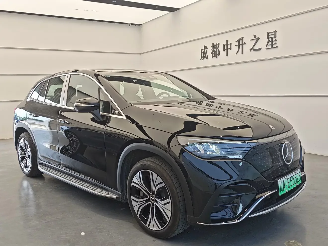 Mercedes-Benz EQE SUV