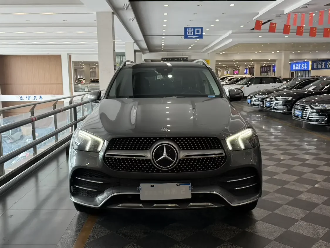 Mercedes-Benz GLE (Imported)