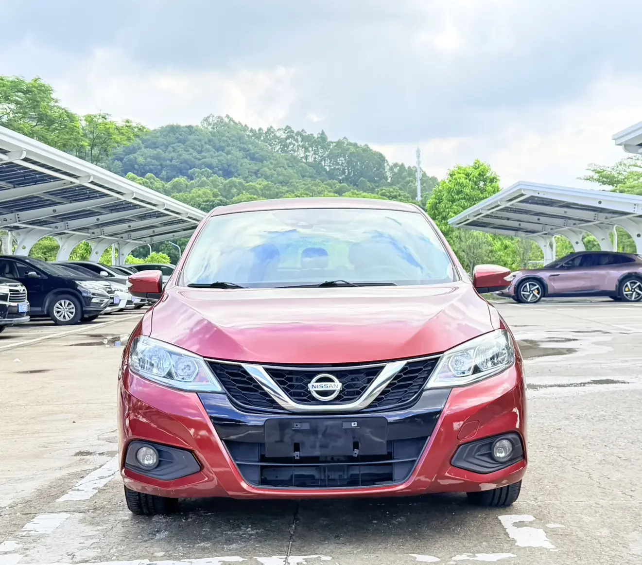 Nissan Tiida  из Китая