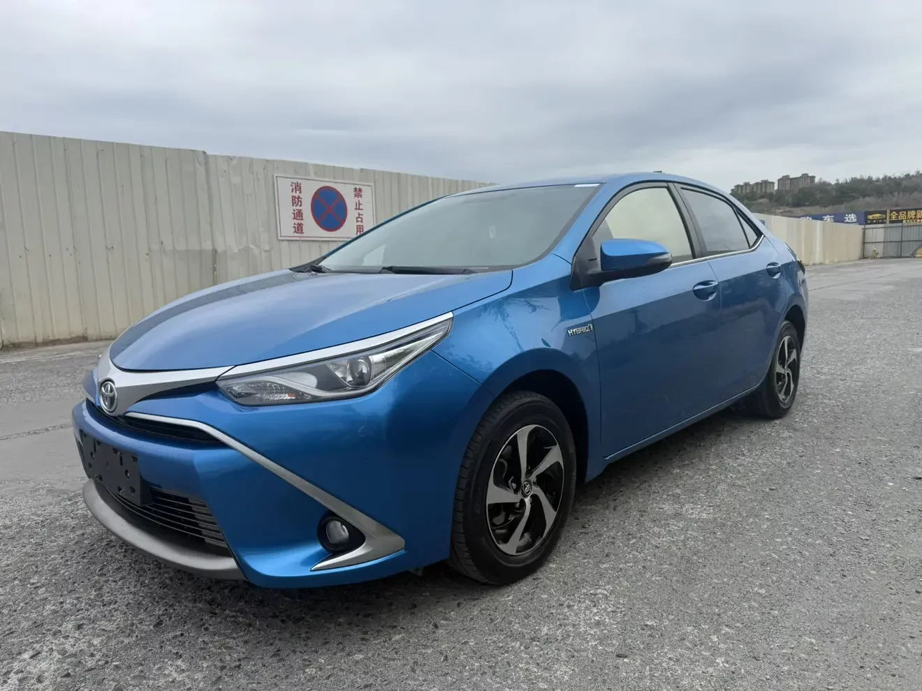Toyota Levin (Lei Ling)  из Китая