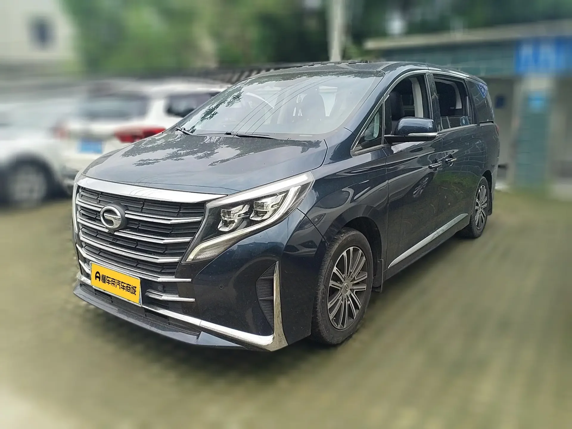 GAC Trumpchi M8  из Китая