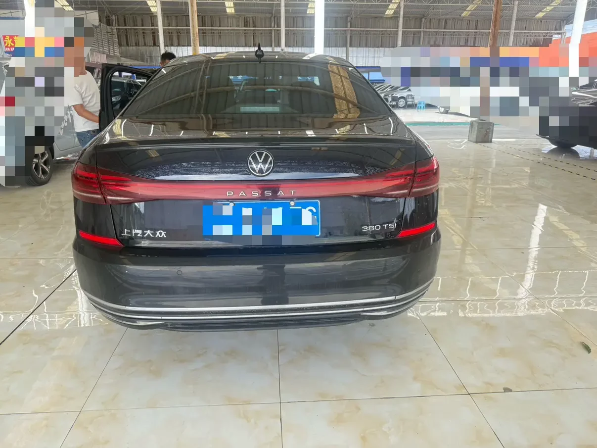 Volkswagen Passat
