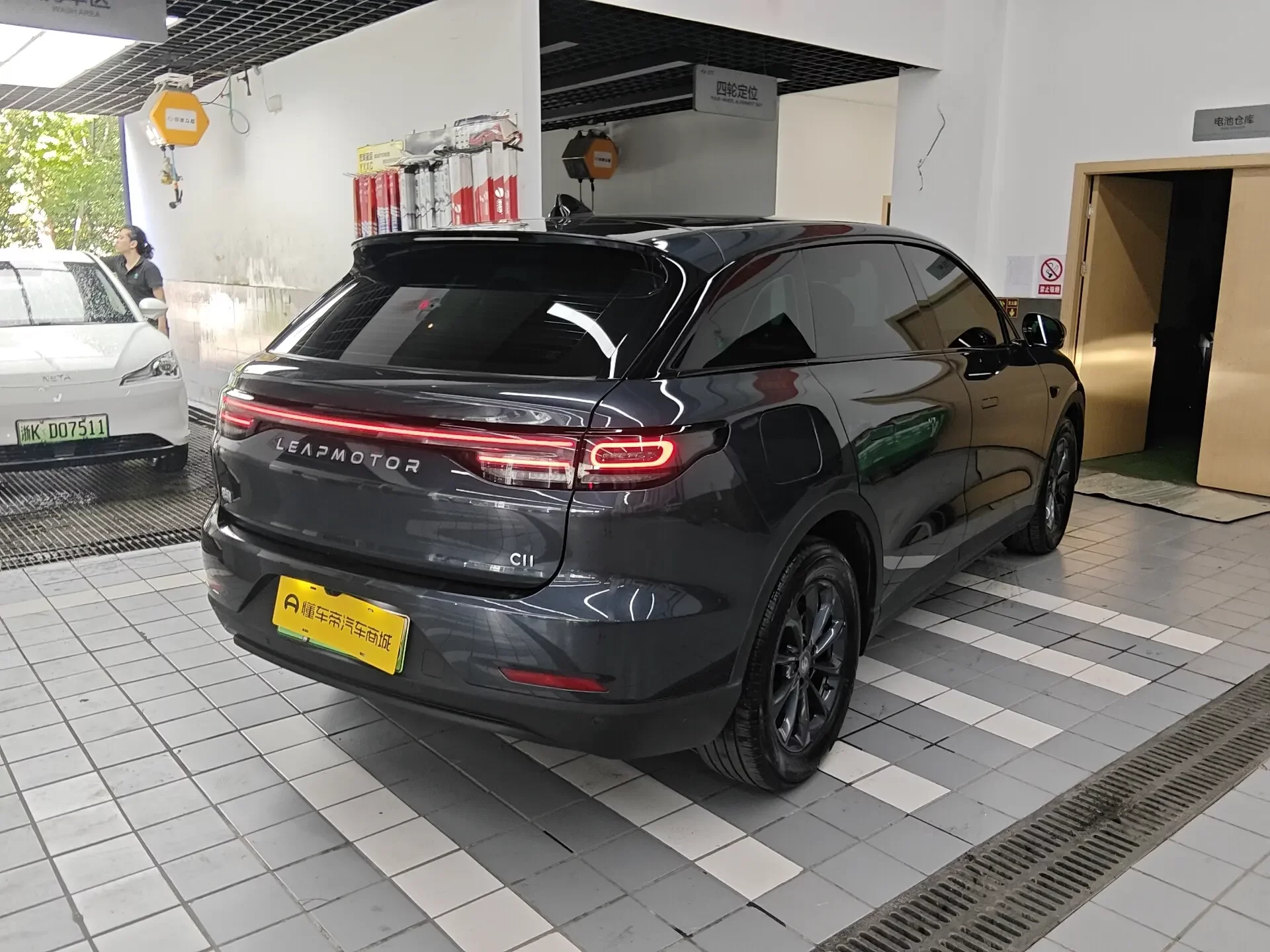 Leapmotor Zero running C11