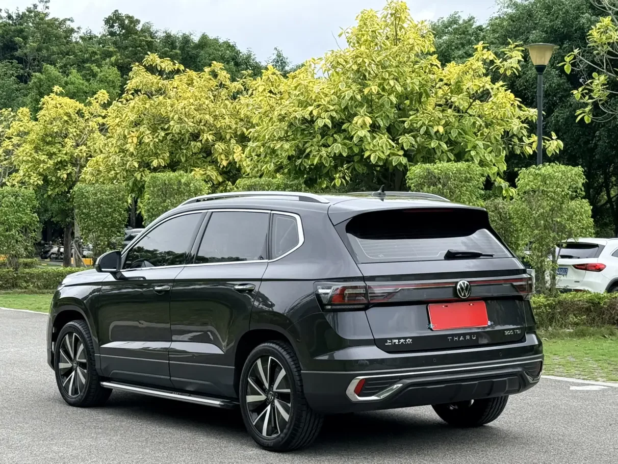 Volkswagen Tharu
