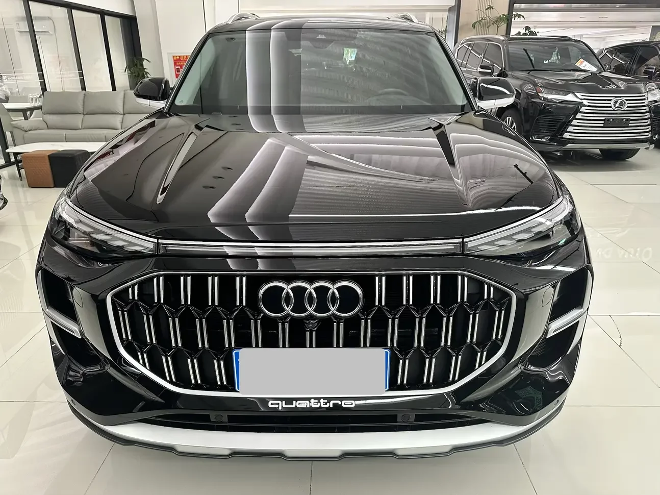 Audi Q6