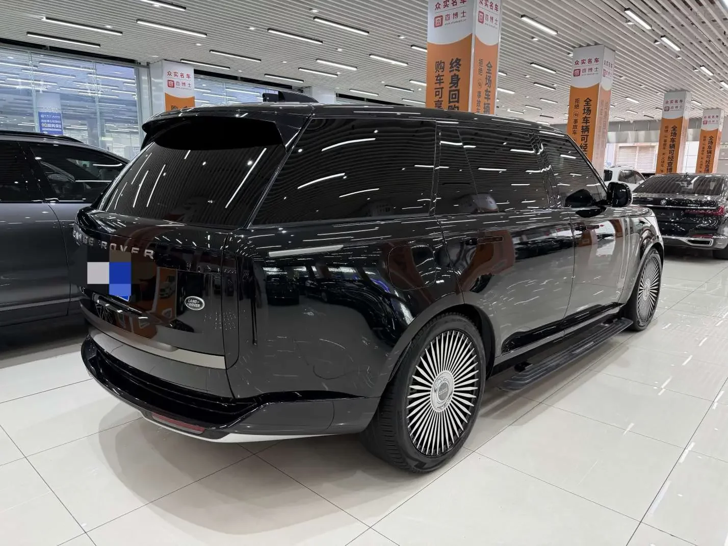 Land Rover range rover