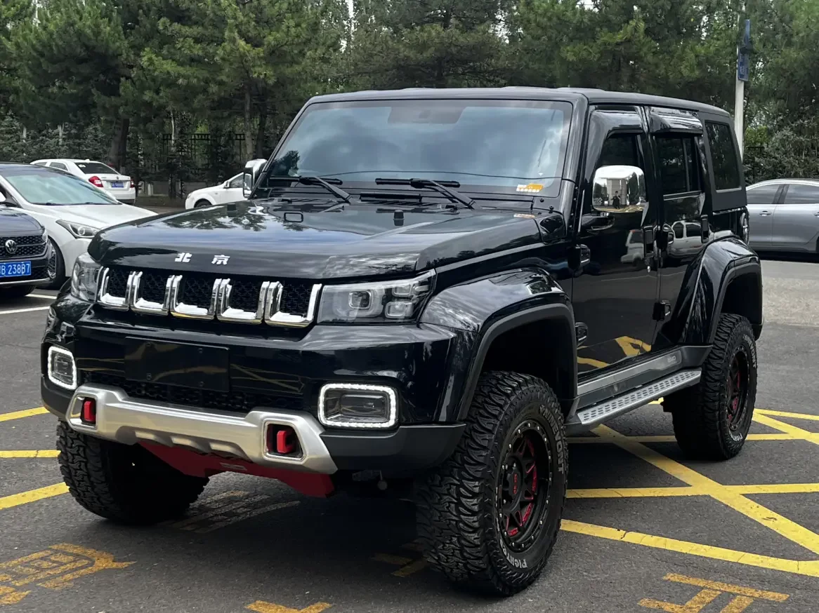 BAIC Beijing Off-road BJ40  из Китая