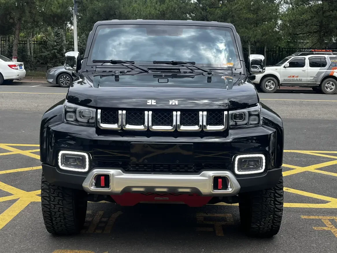 BAIC Beijing Off-road BJ40  из Китая