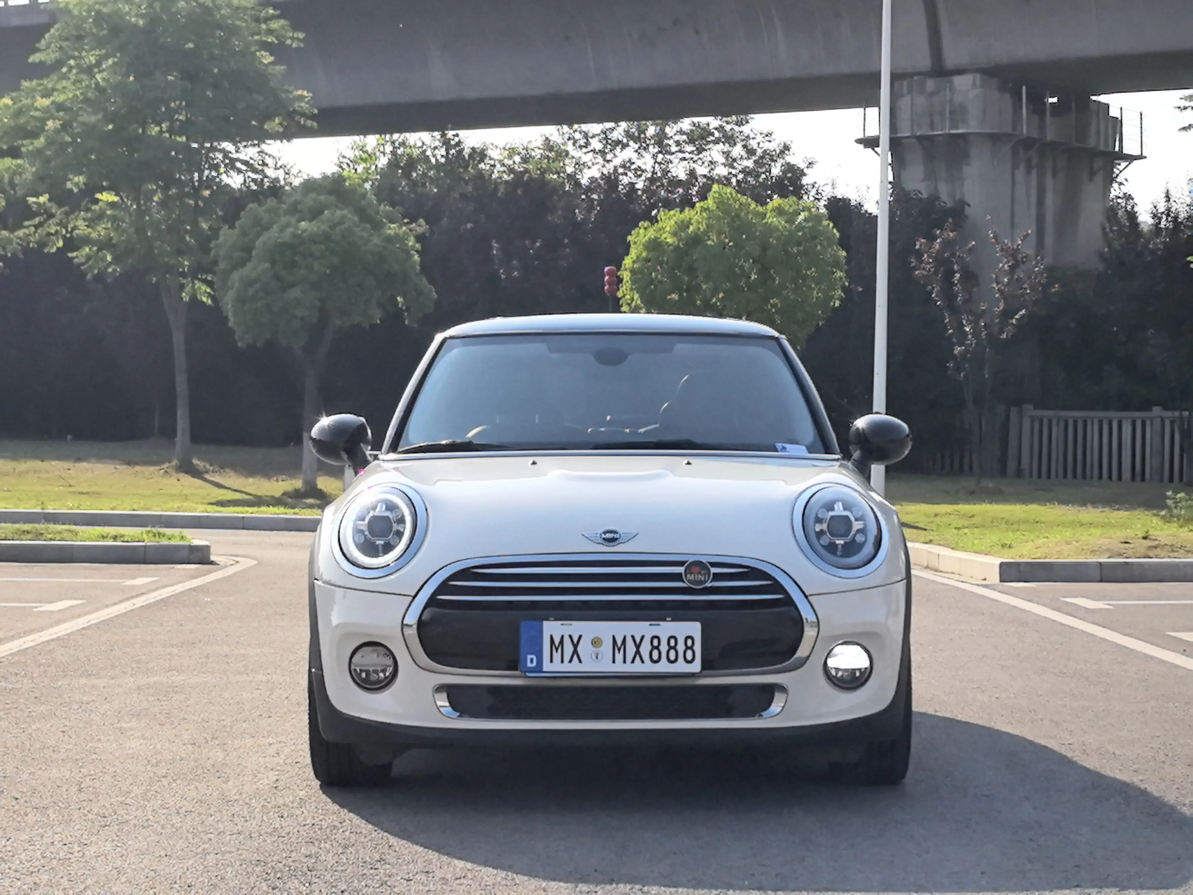 MINI 